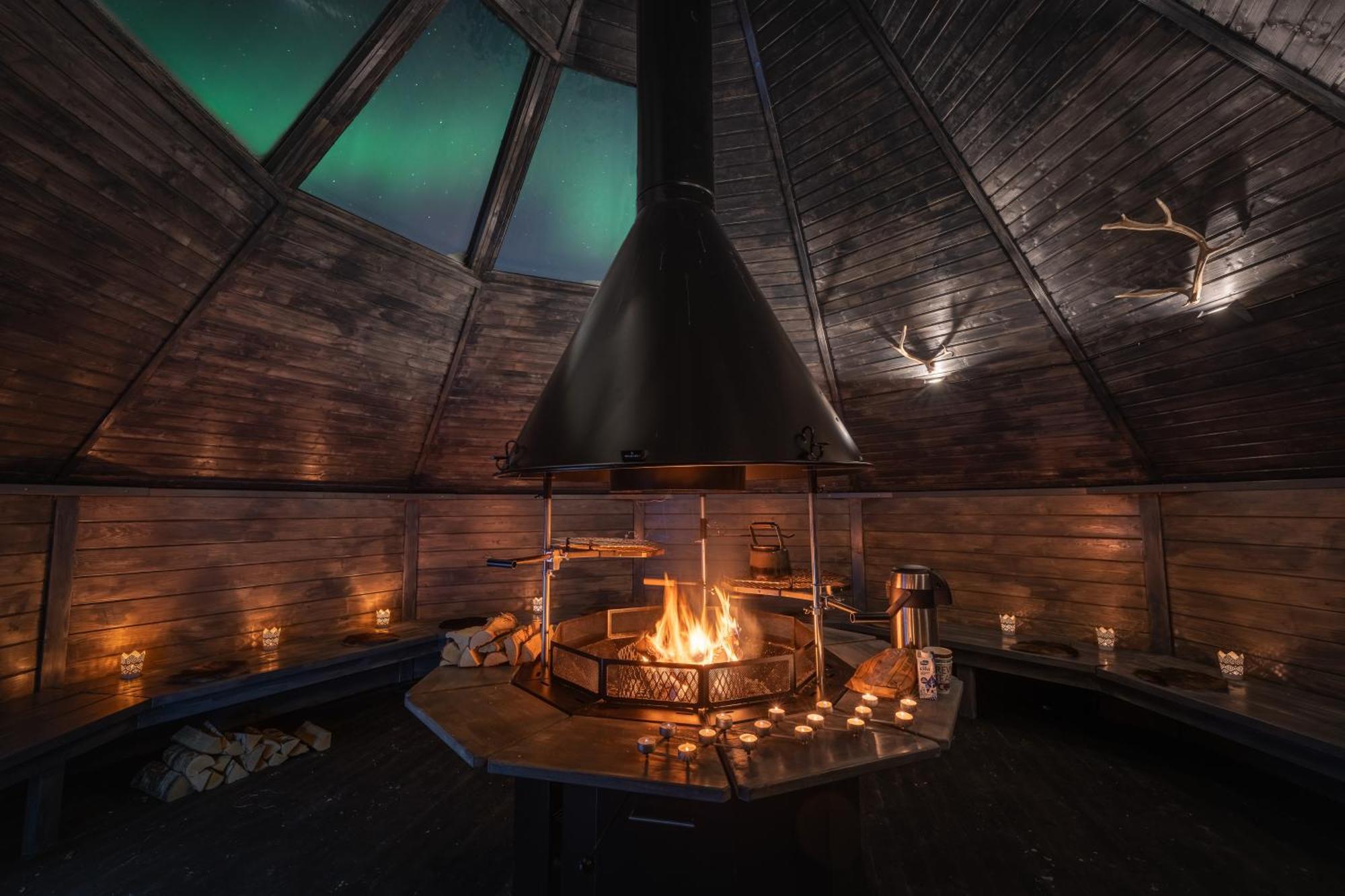 Kuukkeli Log Houses Aurora Resort Saariselka Kültér fotó