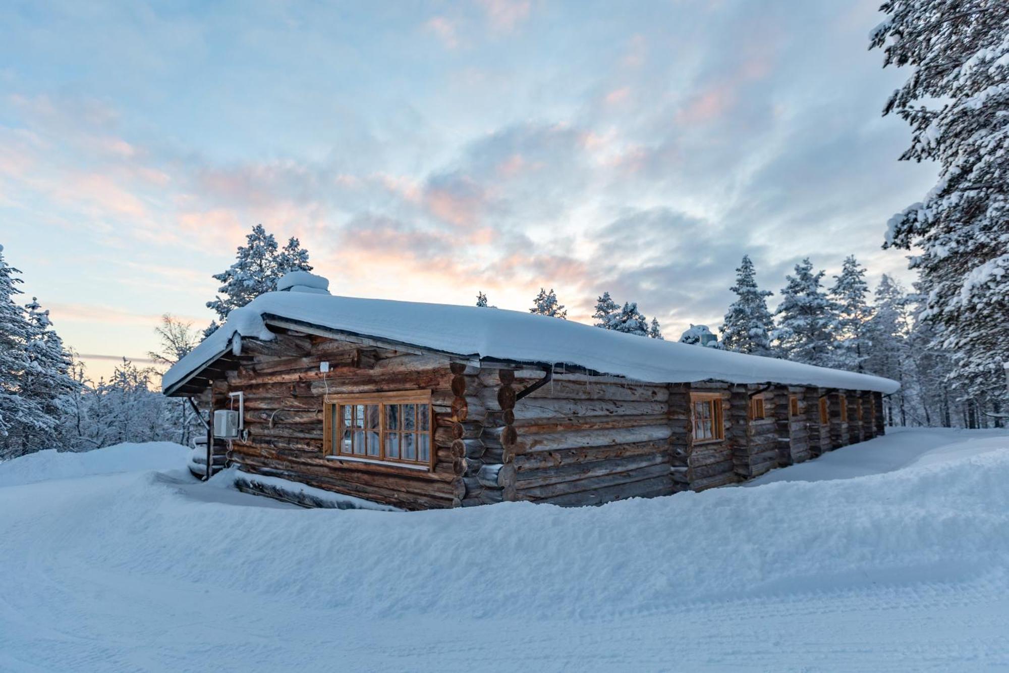 Kuukkeli Log Houses Aurora Resort Saariselka Kültér fotó