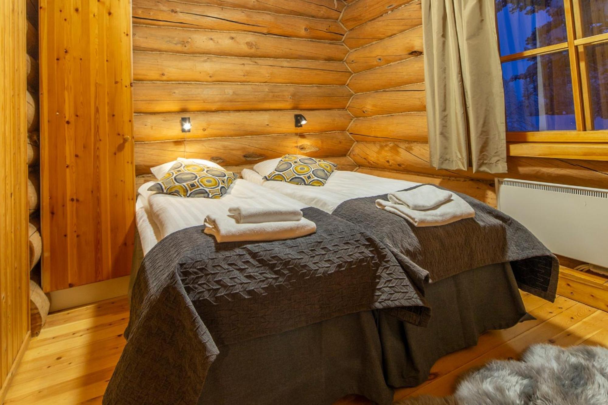 Kuukkeli Log Houses Aurora Resort Saariselka Szoba fotó